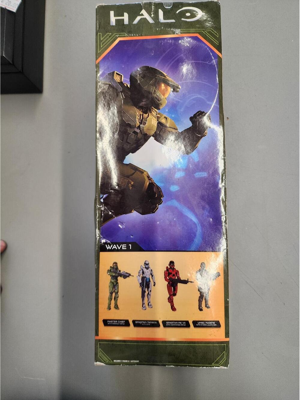 Halo Infinite Master Chief Action Figure with Assault Rifle - Picture 4 of 6